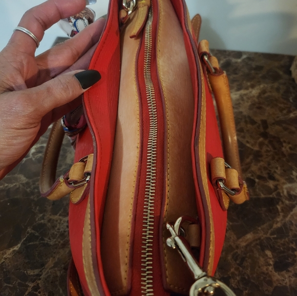 Dooney & Bourke Red and Tan Satchel with Scarf GUC - Picture 9 of 15